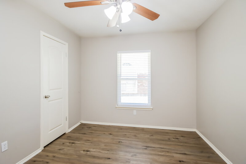 1,850/Mo, 25714 Richards Rd Spring, TX 77386 Bedroom View 3