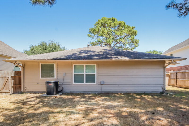 1,850/Mo, 25714 Richards Rd Spring, TX 77386 Rear View
