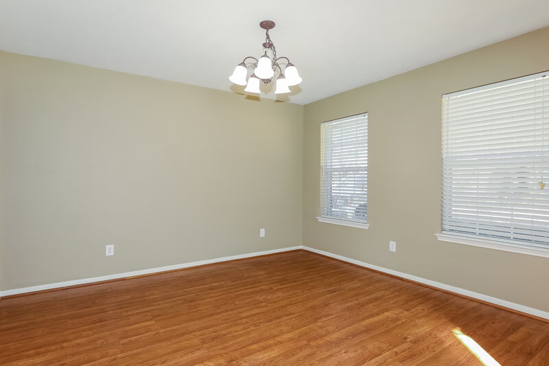 2,295/Mo, 10007 Willow Wood Way Houston, TX 77070 Dining Room View