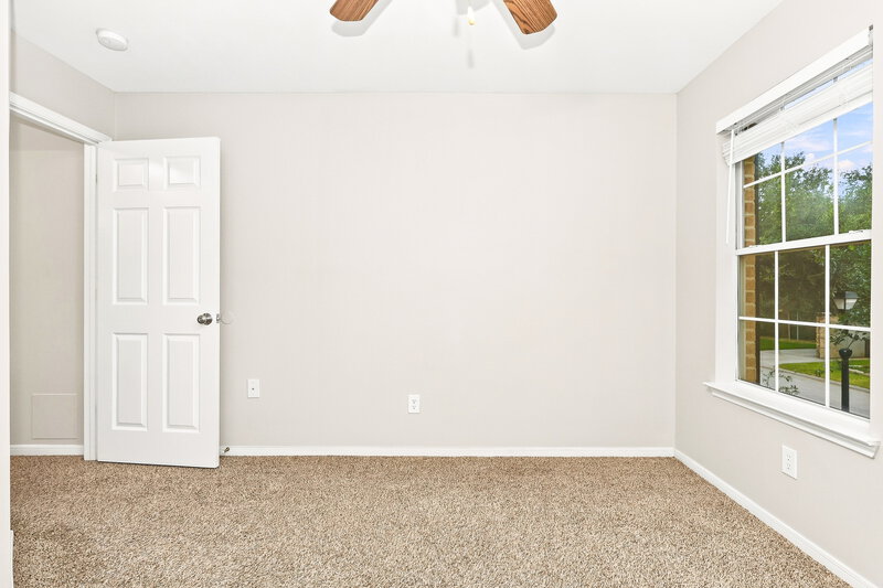 2,110/Mo, 10007 Willow Wood Way Houston, TX 77070 Bedroom View