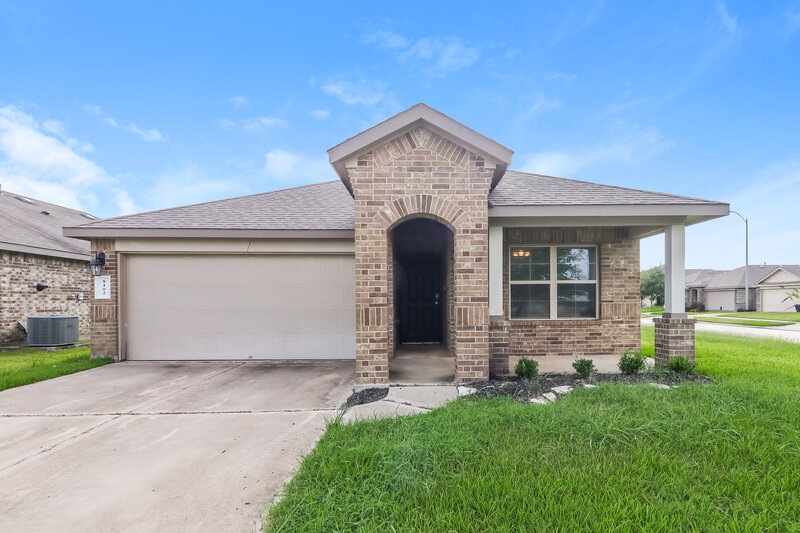 2,825/Mo, 8102 Rose Petals Ln Rosharon, TX 77583 External View