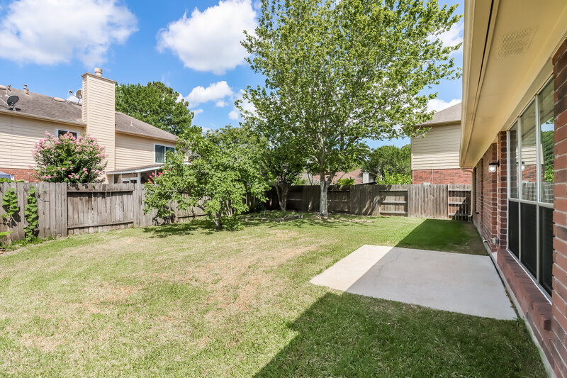 2,655/Mo, 18919 Dee Woods Dr Humble, TX 77346 Rear View 2