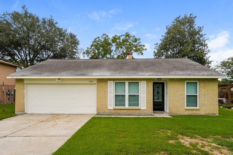 2,180/Mo, 5816 Misty Meadow St League City, TX 77573 External View