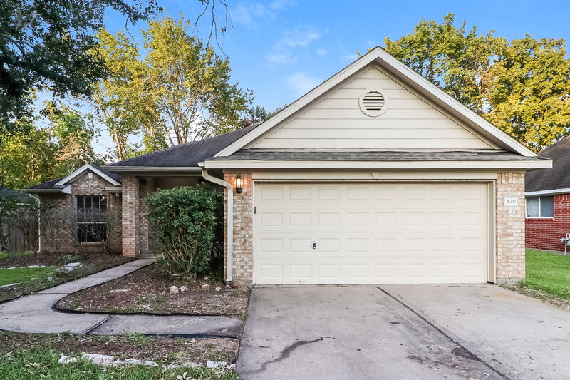2,085/Mo, 810 Courtside Dr E League City, TX 77573 External View