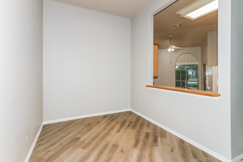 2,085/Mo, 810 Courtside Dr E League City, TX 77573 Dining Room View