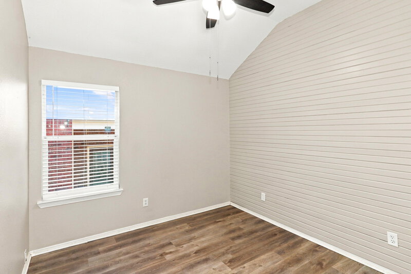 1,875/Mo, 2309 Highland Crossing Dr Conroe, TX 77304 Bedroom View 2