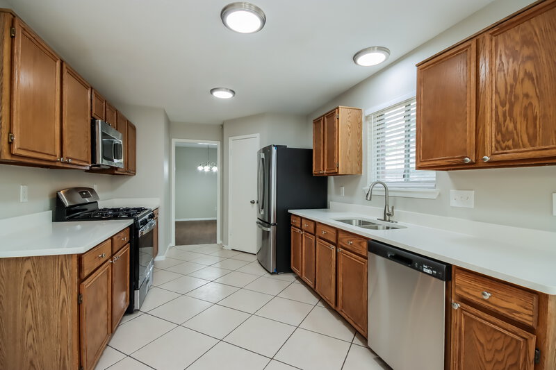 2,280/Mo, 5015 Cupids Bower Ct Spring, TX 77388 Kitchen View
