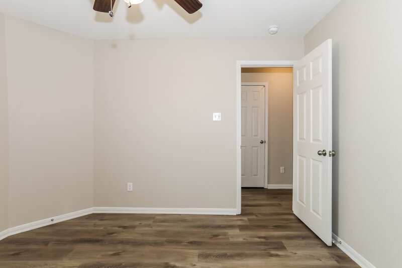 2,055/Mo, 16389 Olive Sparrow Dr Conroe, TX 77385 Bedroom View 2