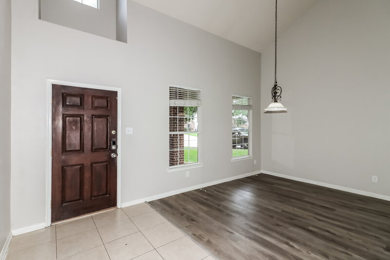 2,275/Mo, 7423 Oakwood Canyon Dr Cypress, TX 77433 Foyer View