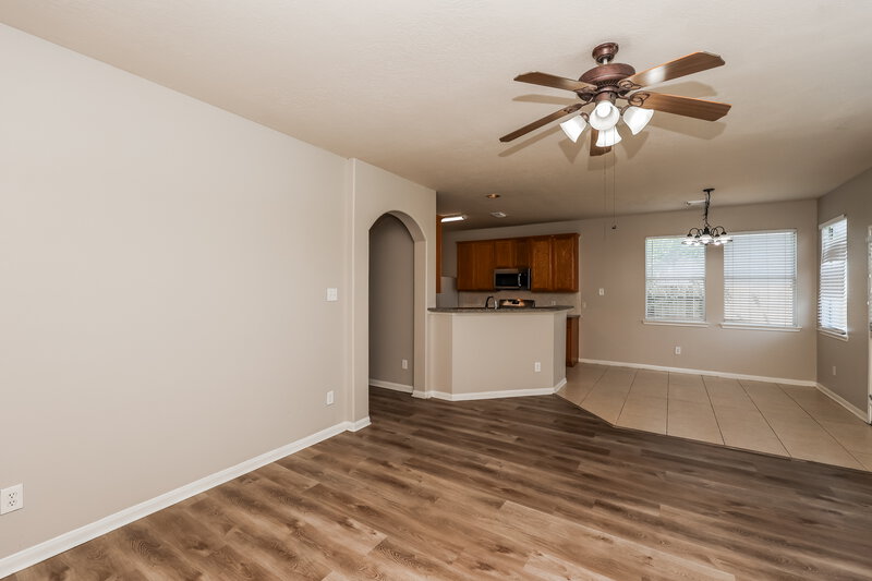 2,235/Mo, 7423 Oakwood Canyon Dr Cypress, TX 77433 Living Room View 2