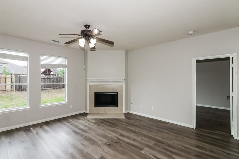 2,275/Mo, 7423 Oakwood Canyon Dr Cypress, TX 77433 Living Room View