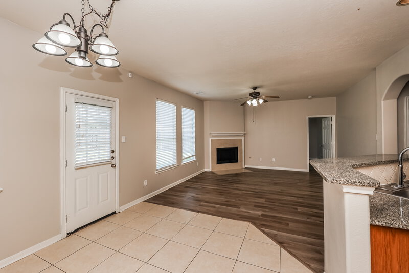 2,235/Mo, 7423 Oakwood Canyon Dr Cypress, TX 77433 Breakfast Nook View