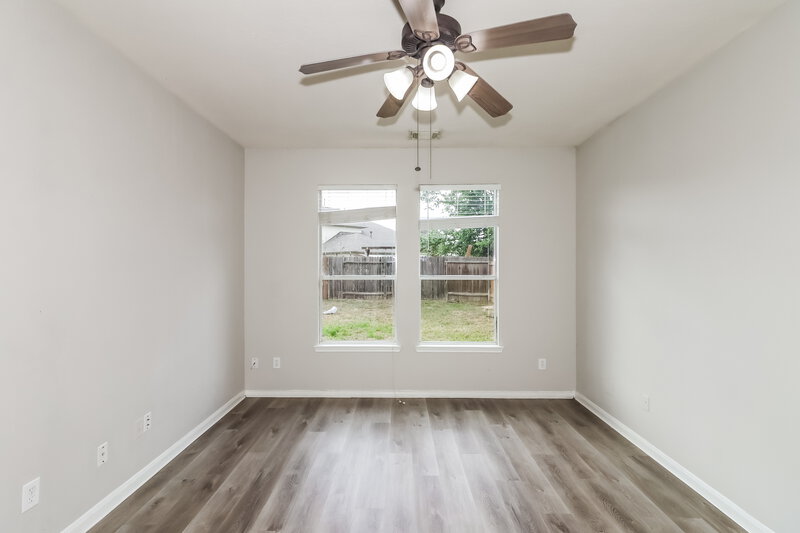 2,275/Mo, 7423 Oakwood Canyon Dr Cypress, TX 77433 Bedroom View 4