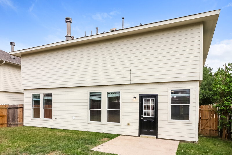 2,275/Mo, 7423 Oakwood Canyon Dr Cypress, TX 77433 Rear View
