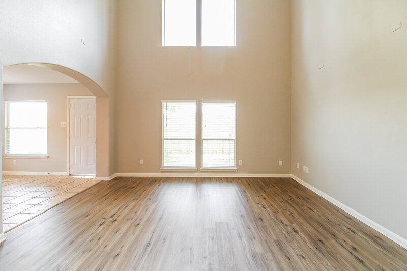 2,475/Mo, 1225 Law Ct Rosenberg, TX 77471 Living Room View