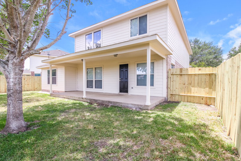 2,475/Mo, 1225 Law Ct Rosenberg, TX 77471 Rear View 2