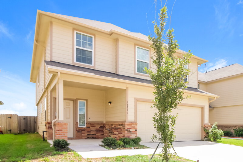2,105/Mo, 18739 Cooper Ravine Way Katy, TX 77449 Front View 2