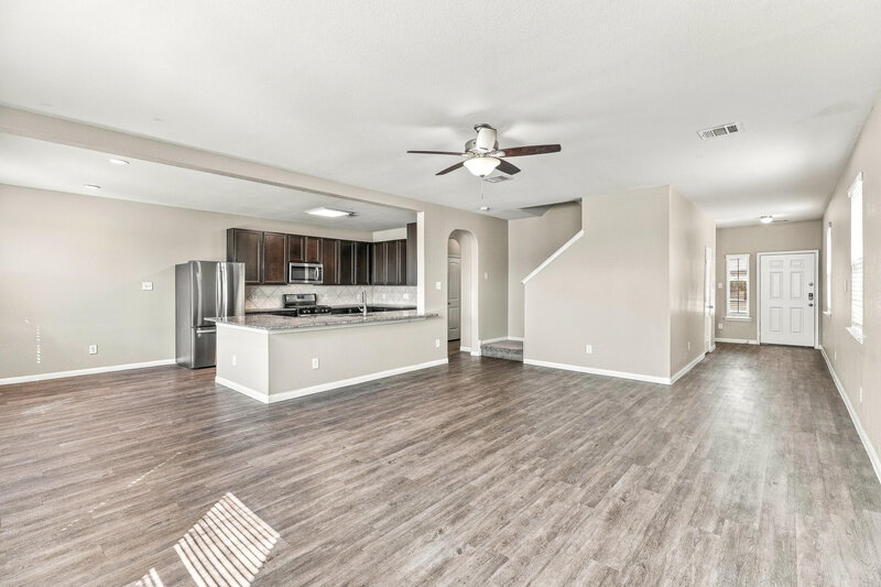 2,035/Mo, 18739 Cooper Ravine Way Katy, TX 77449 Living Room View 2
