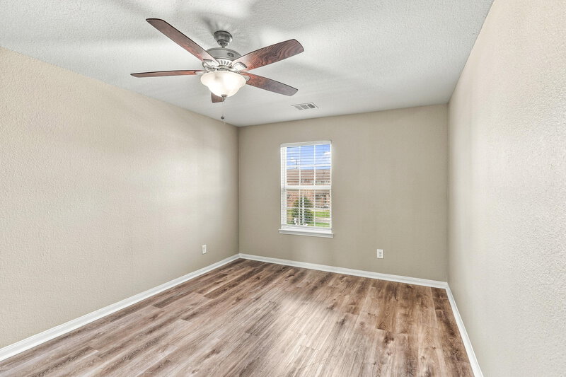 2,035/Mo, 18739 Cooper Ravine Way Katy, TX 77449 Bedroom View 2