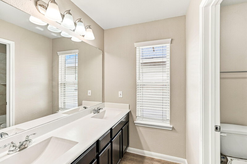 2,035/Mo, 18739 Cooper Ravine Way Katy, TX 77449 Bathroom View