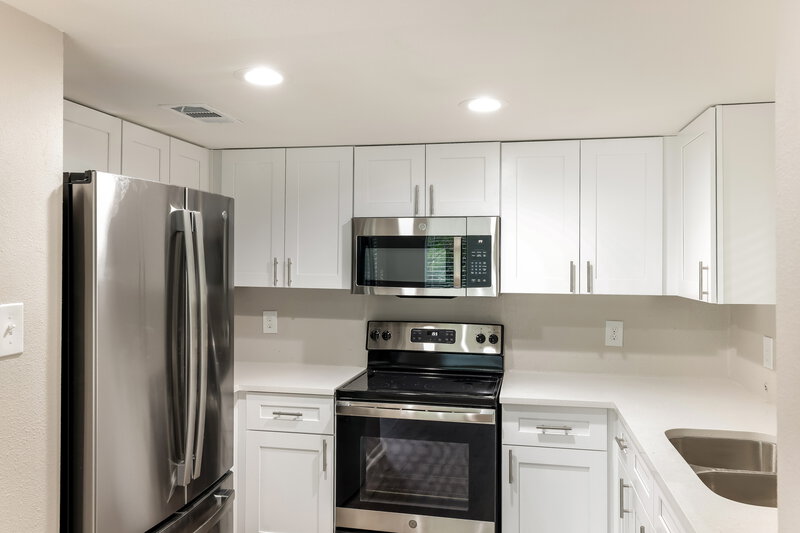 1,870/Mo, 3623 Indian Forest Dr Spring, TX 77373 Kitchen View