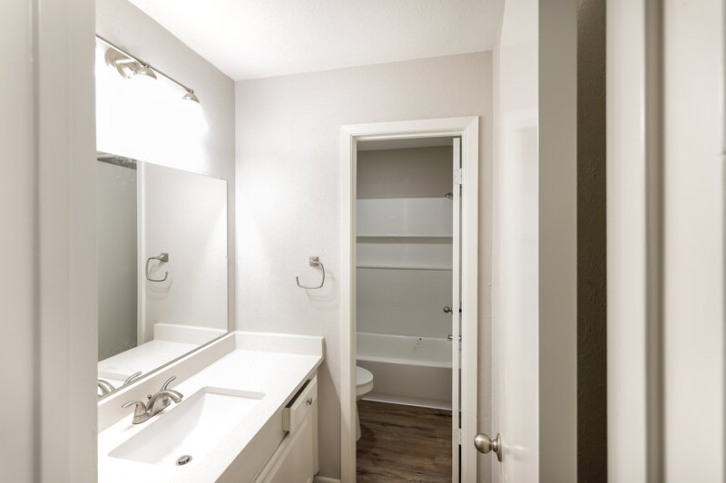 1,870/Mo, 3623 Indian Forest Dr Spring, TX 77373 Bathroom View