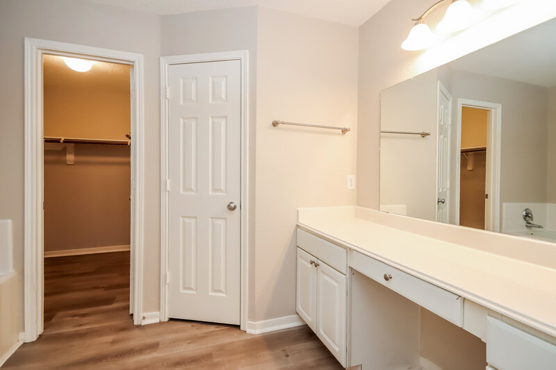 2,085/Mo, 9877 Youpon Ridge Way Conroe, TX 77385 Main Bathroom View