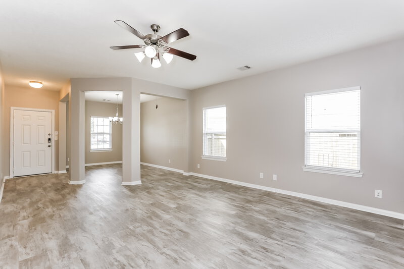 1,845/Mo, 6018 Burnet Bend Ave Crosby, TX 77532 Living Room View