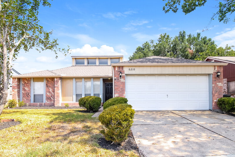 2,540/Mo, 6210 Roseridge Ln Houston, TX 77053 External View