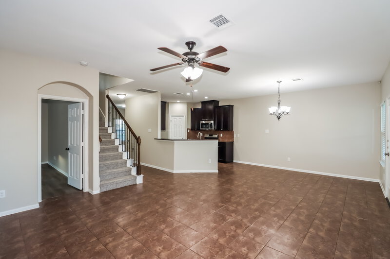 2,630/Mo, 13234 Versace Dr Houston, TX 77044 Living Room View 2