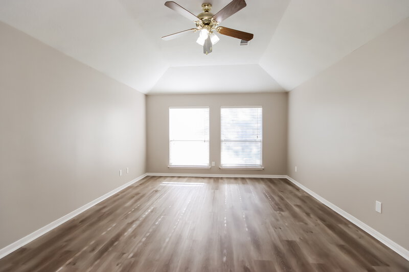 2,225/Mo, 5622 My Way Humble, TX 77339 Main Bedroom View