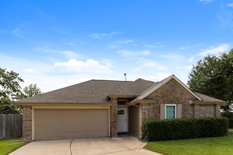 1,820/Mo, 1407 Bayou Glen Dr La Porte, TX 77571 External View