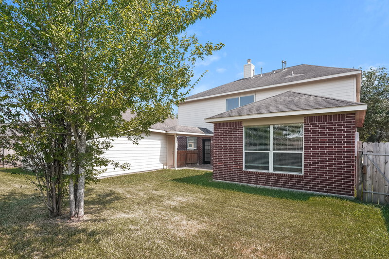 3,345/Mo, 12013 Banks Run Dr Pearland, TX 77584 Rear View
