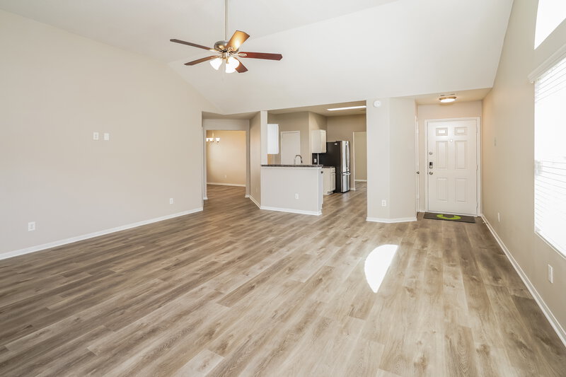 2,095/Mo, 5014 Colony Hurst Trl Spring, TX 77373 Living Room View