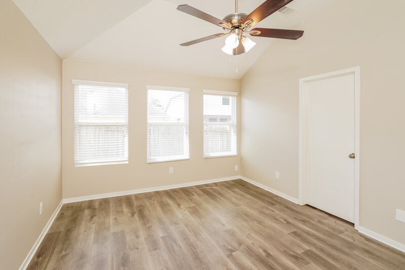 2,095/Mo, 5014 Colony Hurst Trl Spring, TX 77373 Main Bedroom View 2