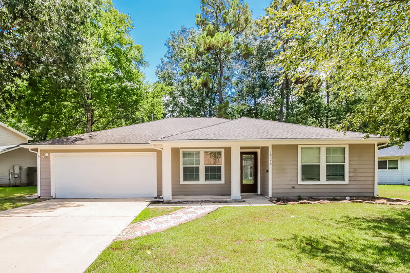 2,075/Mo, 18390 Hollow Oaks Cir Porter, TX 77365 External View