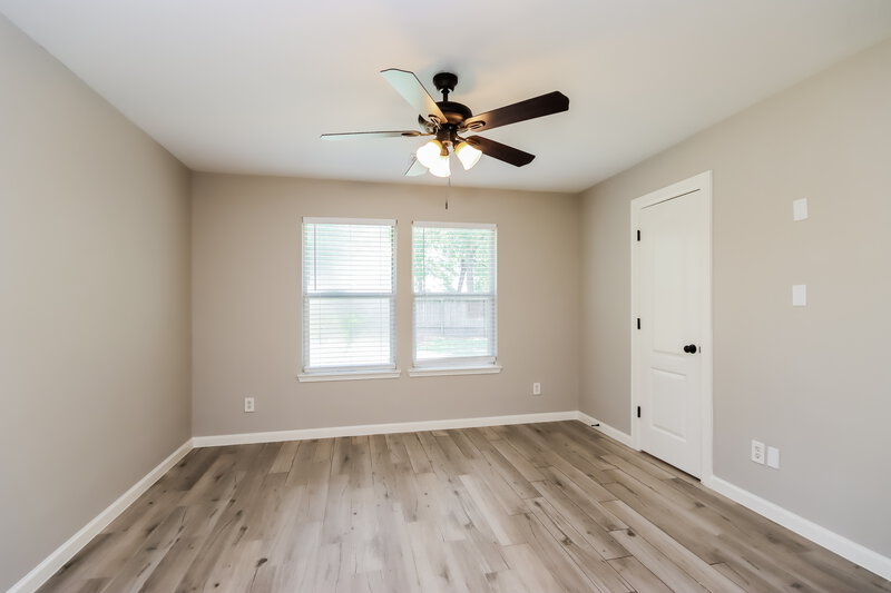 2,075/Mo, 18390 Hollow Oaks Cir Porter, TX 77365 Main Bedroom View
