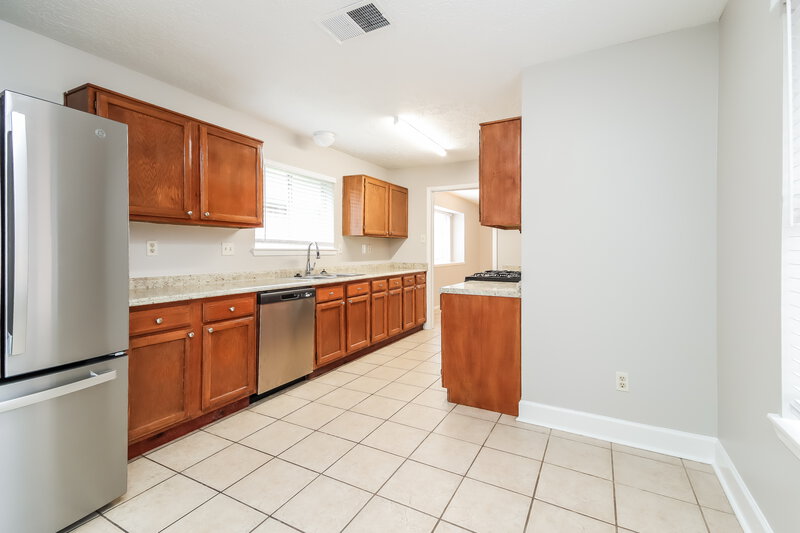 1,830/Mo, 10930 Rosewood Ct La Porte, TX 77571 Misc View 9