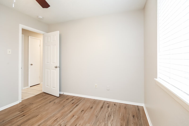 1,830/Mo, 10930 Rosewood Ct La Porte, TX 77571 Misc View 15