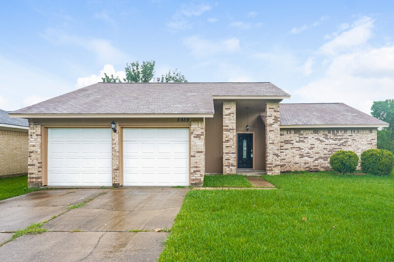 2,015/Mo, 5939 Ollia Cir Pasadena, TX 77505 External View