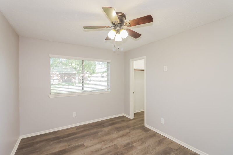1,960/Mo, 5939 Ollia Cir Pasadena, TX 77505 Bedroom View