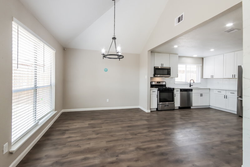 1,885/Mo, 6635 Redding Springs Ln Houston, TX 77086 Dining Room View