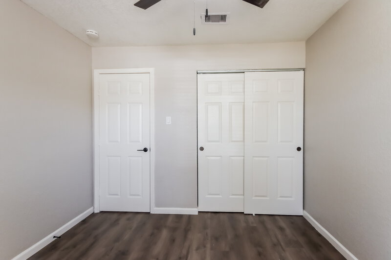 1,885/Mo, 6635 Redding Springs Ln Houston, TX 77086 Bedroom View 3