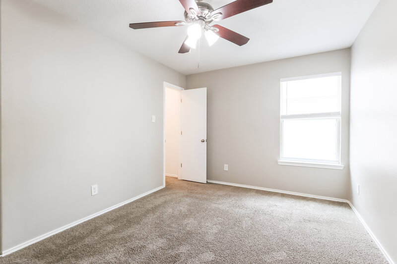 1,900/Mo, 10005 Sterling Place Dr Conroe, TX 77303 Misc View 14