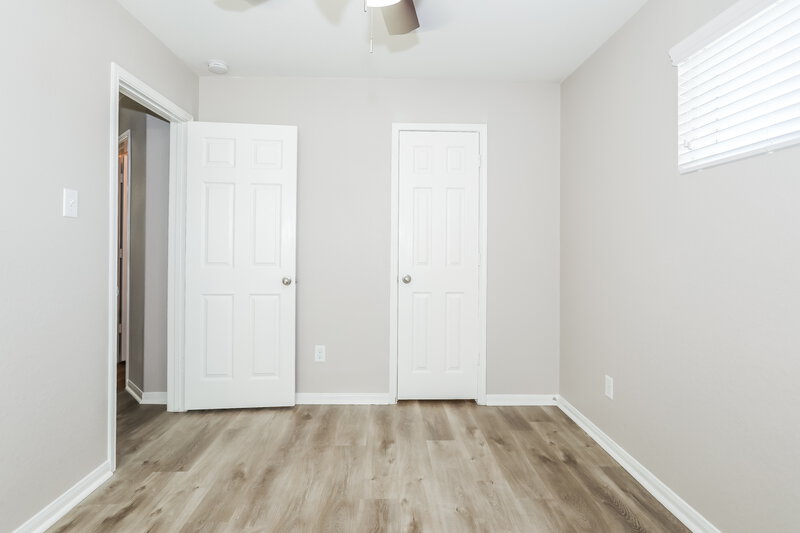 2,660/Mo, 16750 Warbler Dr Conroe, TX 77385 Bedroom View 3