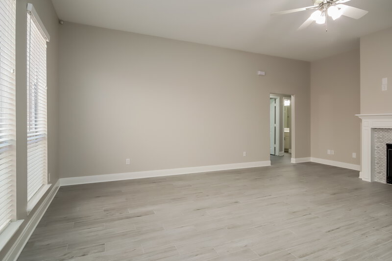 2,220/Mo, 4107 Blue Forest Dr Humble, TX 77346 Living Room View