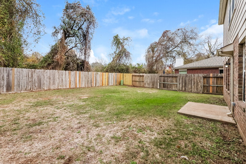 2,275/Mo, 10111 Antelope Aly Missouri City, TX 77459 Rear View