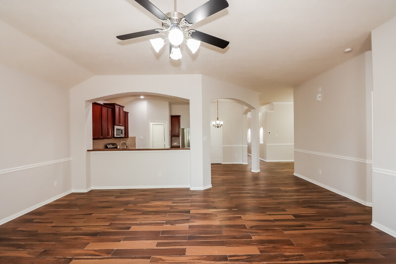 2,190/Mo, 2618 Key West Dr Katy, TX 77493 Living Room View 2
