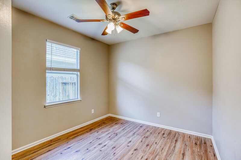 2,005/Mo, 11402 English Rose Trl Missouri City, TX 77459 Bedroom View