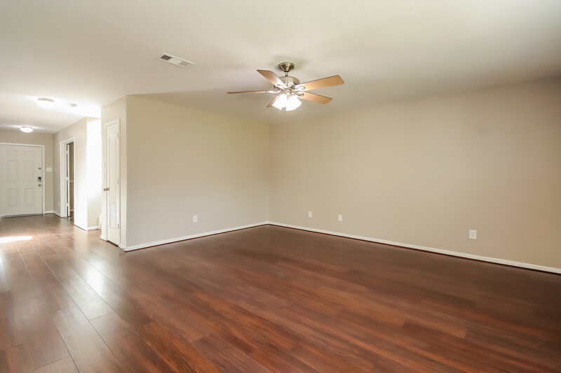 2,455/Mo, 4601 Clemwood Ln Kingwood, TX 77345 Bedroom View